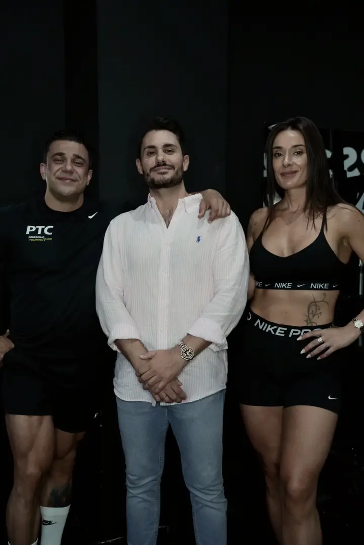 Equipo de Personal Training Club con el Dr. Pablo García Sardón, programa de pérdida de peso en Sevilla y Aljarafe